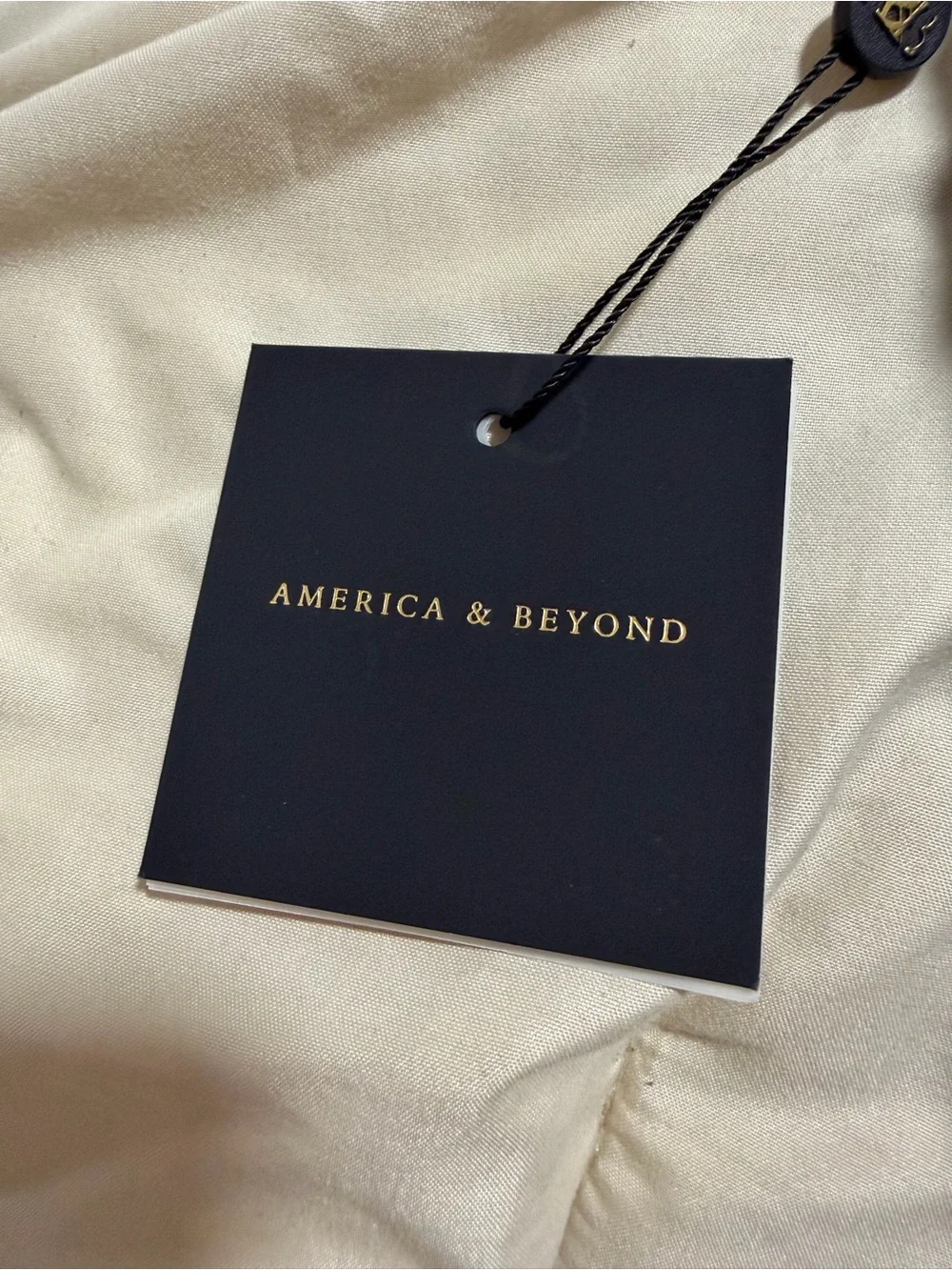 America & Beyond Beaded bag